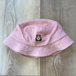 Teddy Fresh bucket hat.